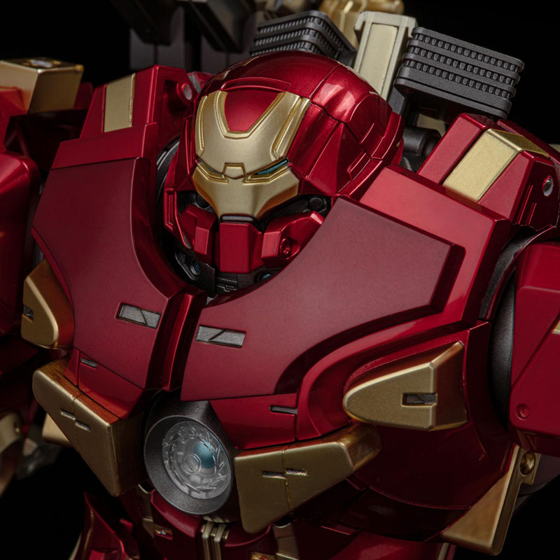 Fighting Armor Hulkbuster