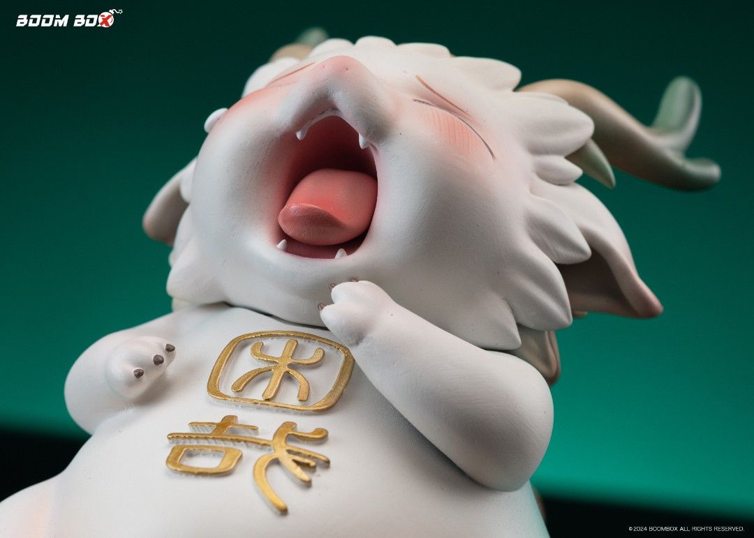 Long Long is trapped