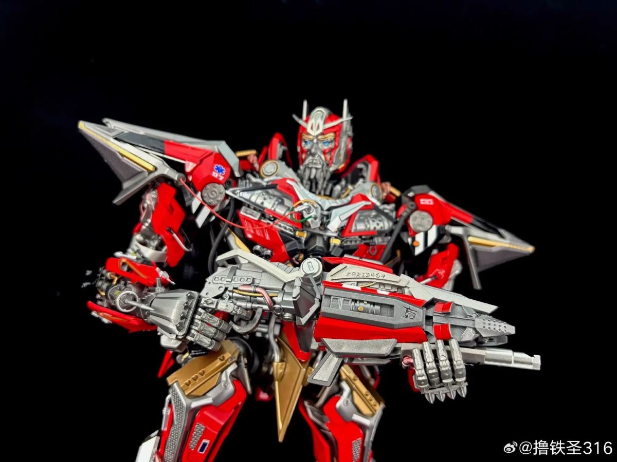 Sentinel Prime - Transformers