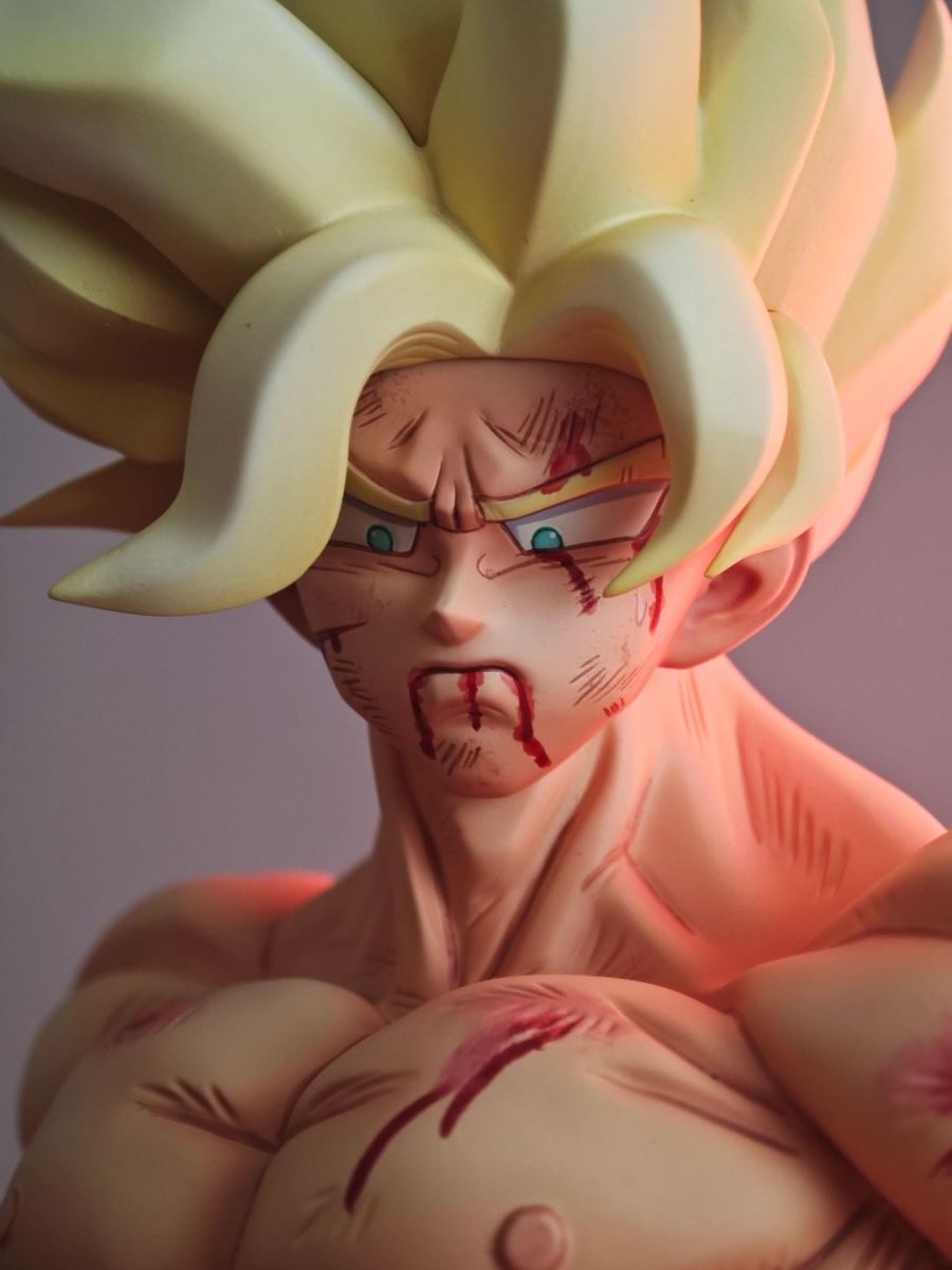 Super Saiyan Goku - Dragon Ball
