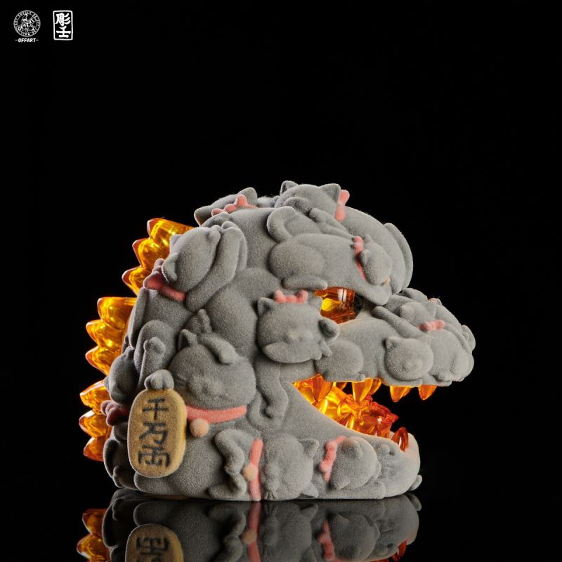 Hundred Cats Red Lotus Mini Fortune Head Sculpture - Flocked Version