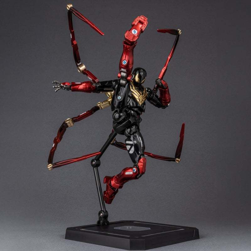 Fighting Armor Iron Spider (Miles Morales)