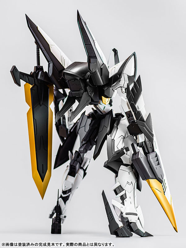 MODEROID Titanomachia SIDE:GR Arklaud