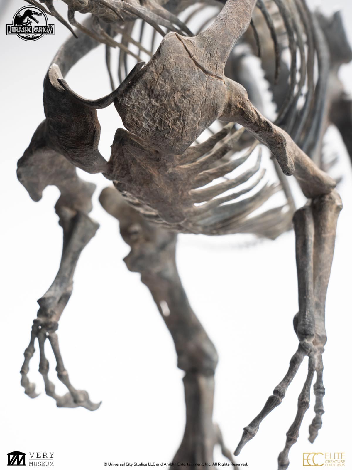 Bronze Spinosaurus Skeleton - Jurassic Park III 1/12