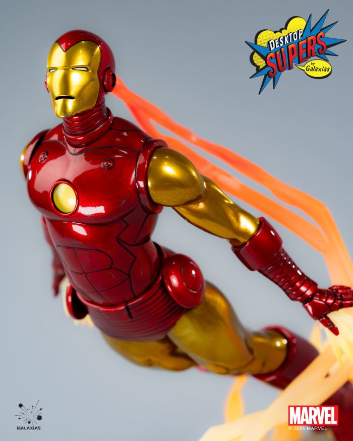 Marvel Desktop Supers Iron Man (Classic Edition & Stealth Edition) 1/8