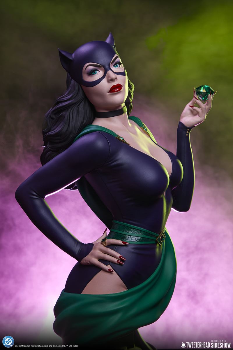 Catwoman Bust