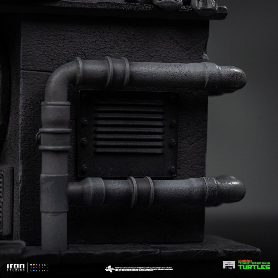 Michelangelo (Grayscale)