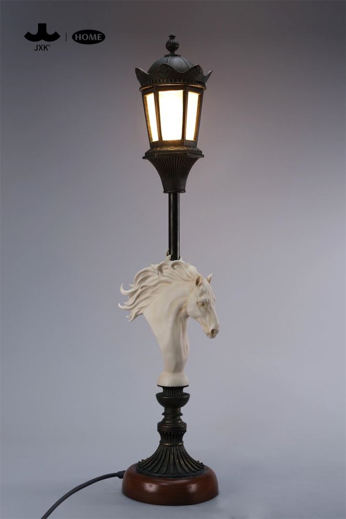 Horse Head Lamp