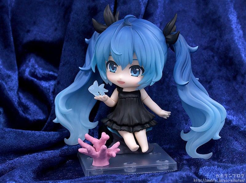 Nendoroid Hatsune Miku: Deep Sea Girl Ver