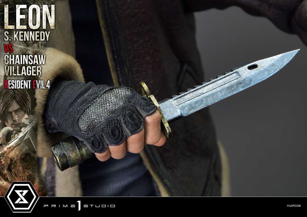 Resident Evil 4 Leon S. Kennedy versus Chainsaw Villager