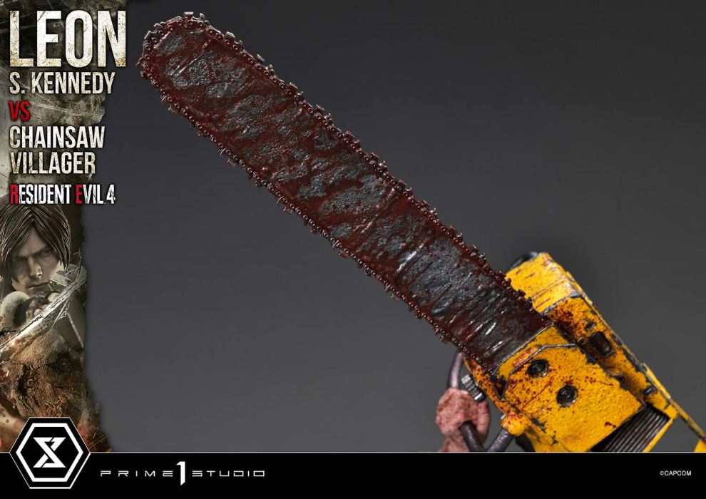 Resident Evil 4 Leon S. Kennedy versus Chainsaw Villager