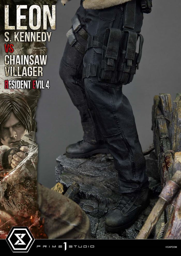 Resident Evil 4 Leon S. Kennedy versus Chainsaw Villager