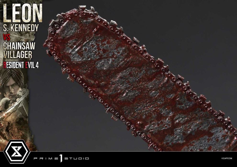 Resident Evil 4 Leon S. Kennedy versus Chainsaw Villager