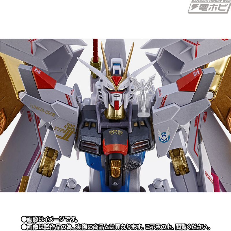 METAL ROBOT SPIRITS <SIDE MS> Mighty Strike Freedom Gundam Final Battle Ver