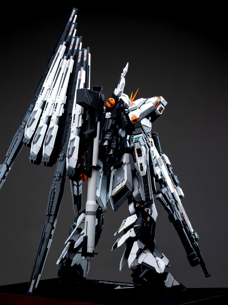 93-RX NU Gundam 1/60