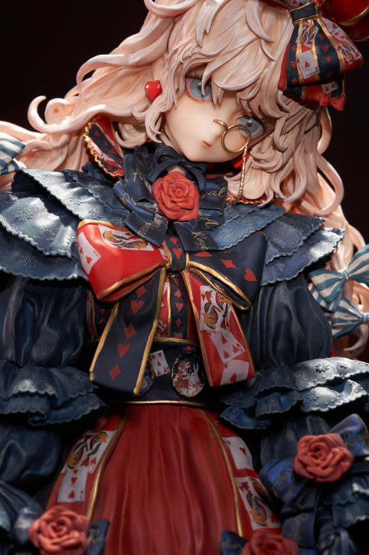 Red Queen and Princess Alice 1/6