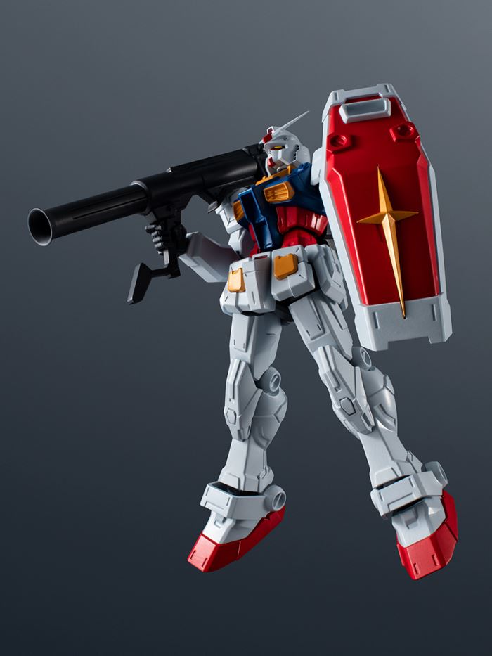 GUNDAM UNIVERSE RX-78-2 GUNDAM (RENEWAL)