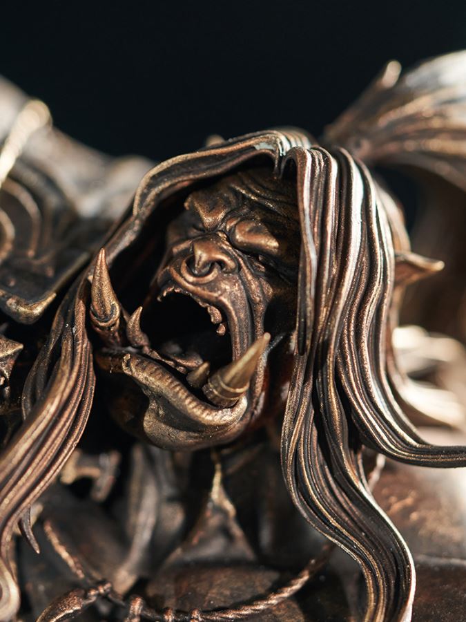 World of Warcraft Grommash Hellscream Bronze Collector's Statue 1/10