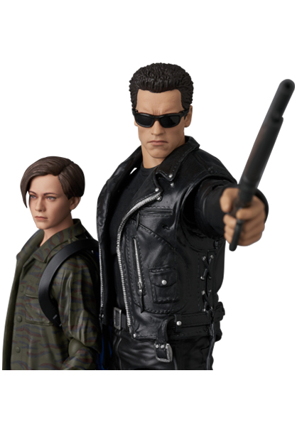 MAFEX T-800 (T2 Ver.) & John Connor