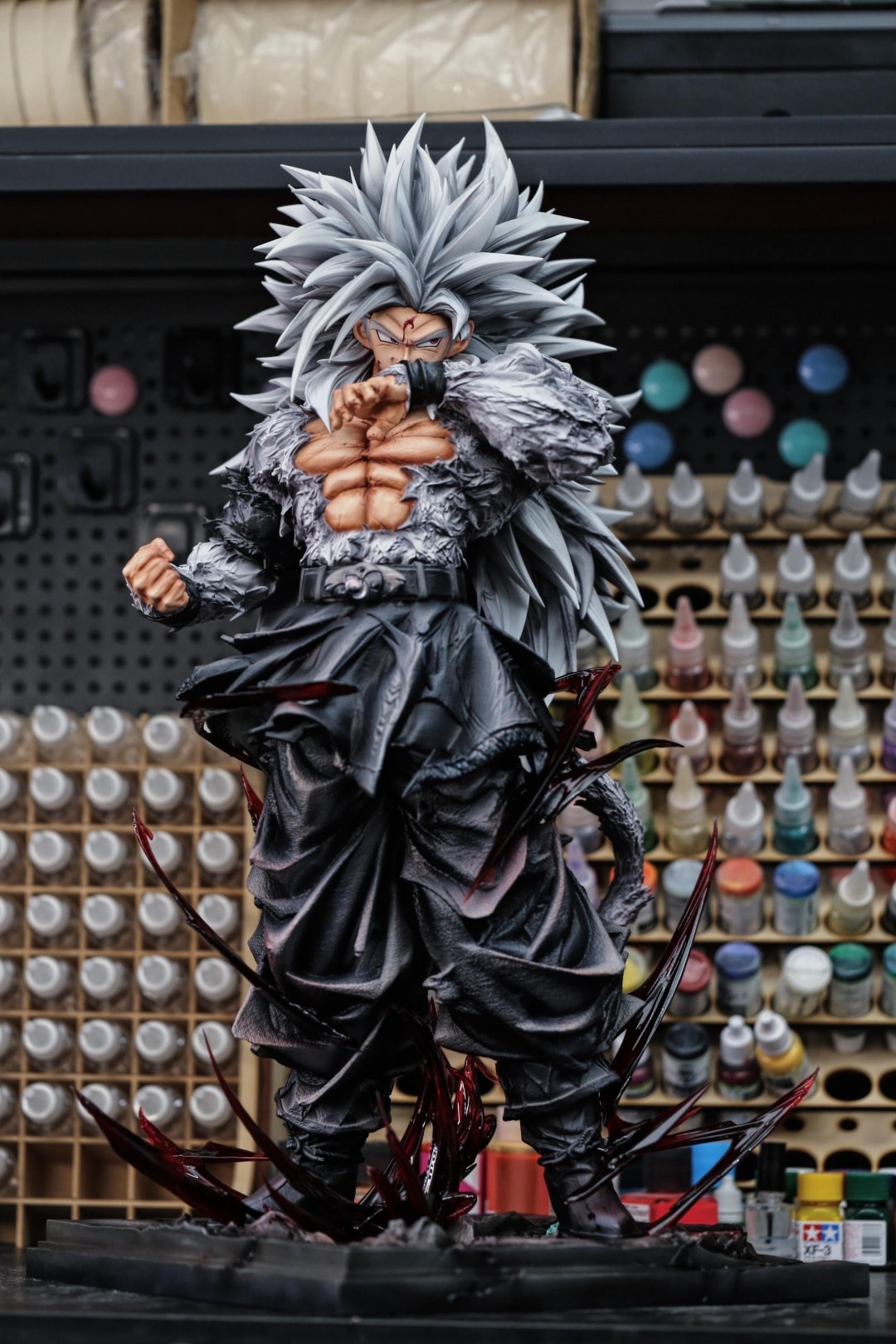 Super Saiyan 4 Goku - Dragon Ball