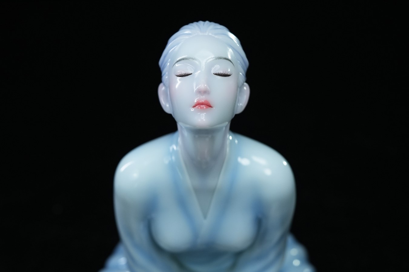 Ningsi Chinese Style Colored Porcelain Figure