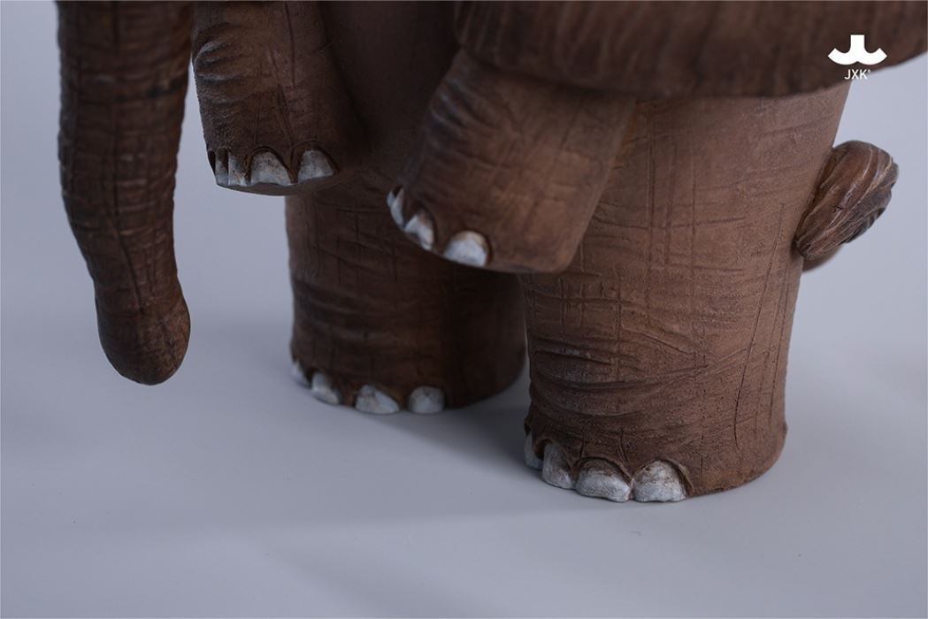 Nameittle Elephant in the Afternoon