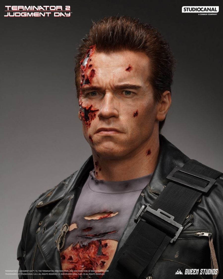 T-800 Battle Damaged - Terminator 2: Judgment Day