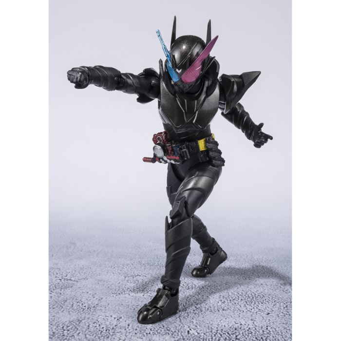 S.H.Figuarts KAMEN RIDER BUILD RABBIT TANK HAZARD FORM HEISEI GENERATIONS EDITION