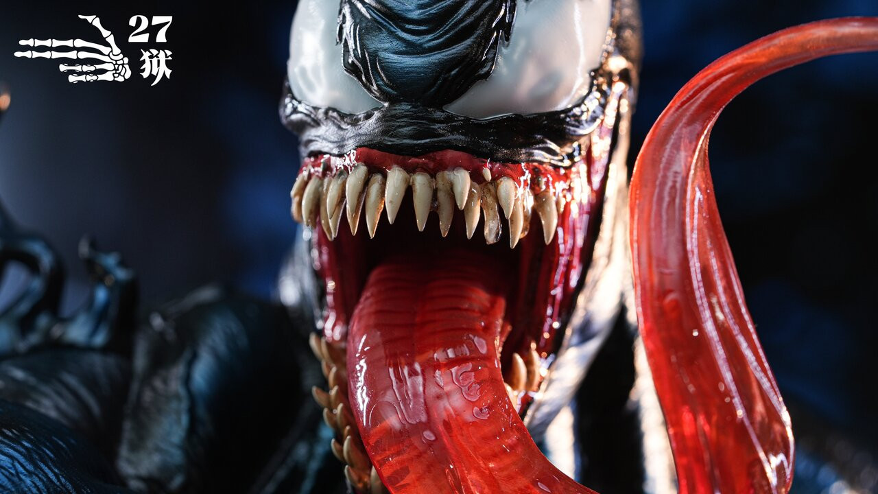 Venom bust