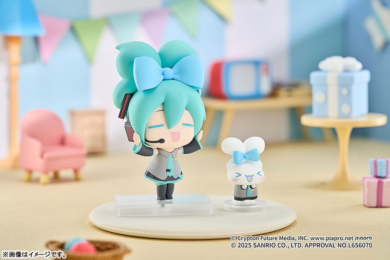 Trading Figure Hatsune Miku x Cinnamoroll