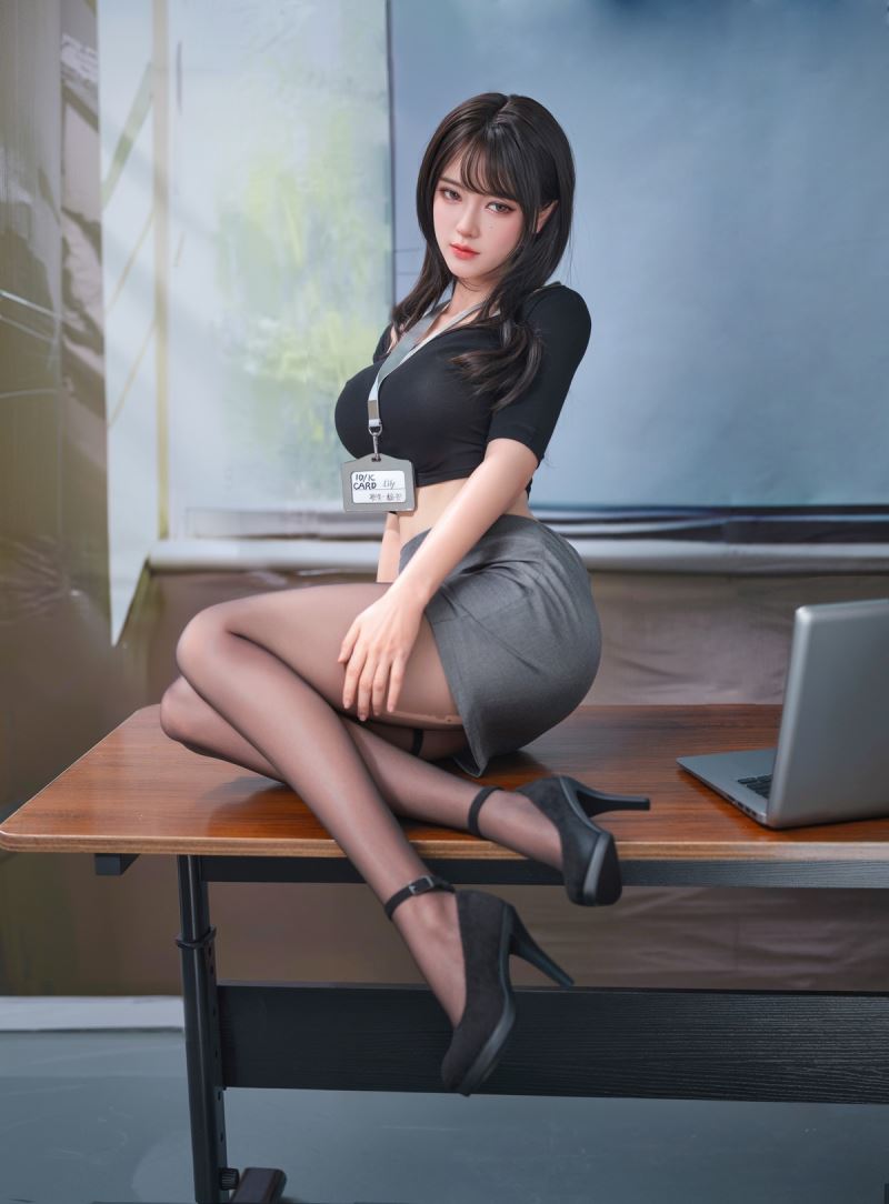 Cosplay Series Sexy Doll - Secretary