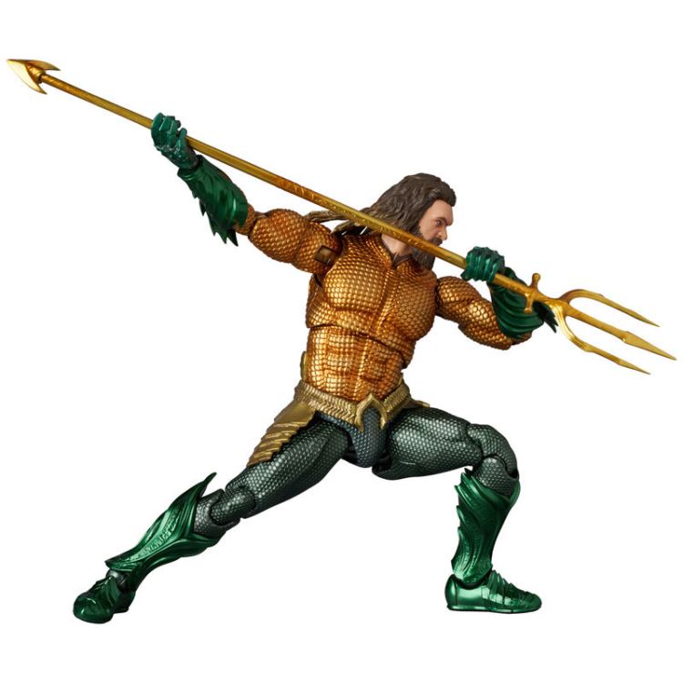 No.267 MAFEX AQUAMAN (GOLD & GREEN SUIT)
