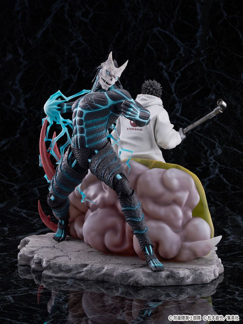 SHIBUYA SCRAMBLE FIGURE Kaiju No. 8 & Kafka Hibino