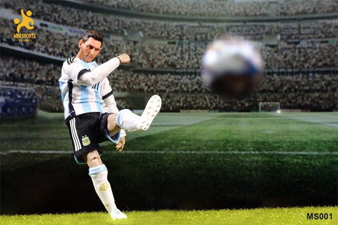 Football Player 1/12