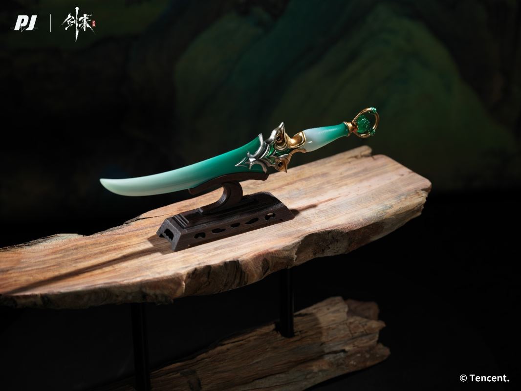 Sword Comes: the Skirt-Pressing Blade