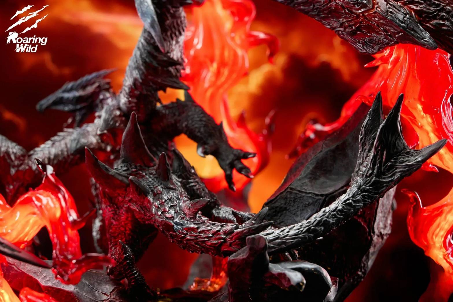 Valstrax & Risen Crimson Glow Valstrax - Monster Hunter