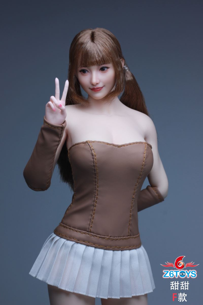 Asian Articulated Smiling Beauty - Sweetie 1/6