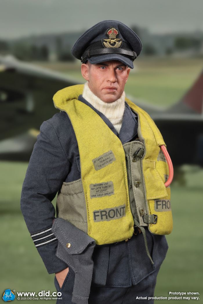 WWII British pilot Squadron Leader Tom 1/6