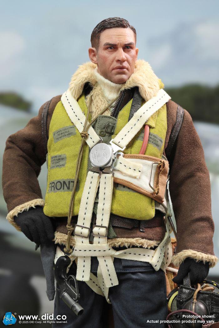 WWII British pilot Squadron Leader Tom 1/6