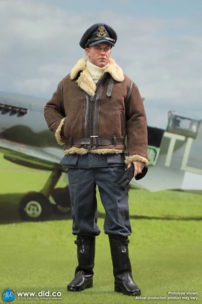 WWII British pilot Squadron Leader Tom 1/6