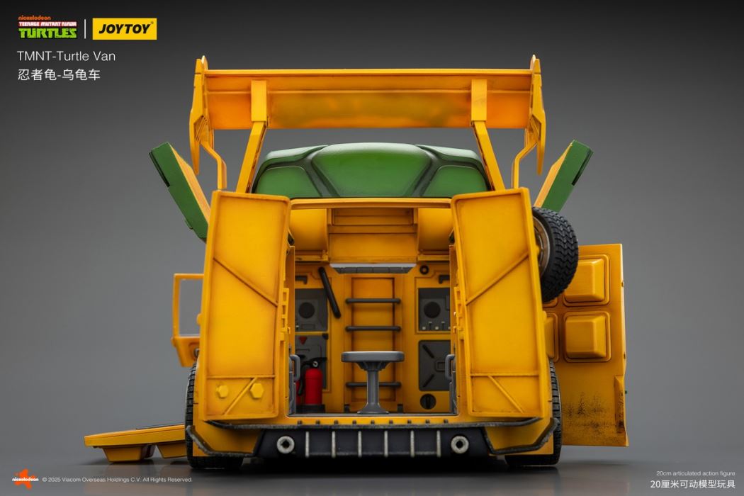 TMNT Ninja Turtles - Turtle Car & Ronnie the Nail 1/18