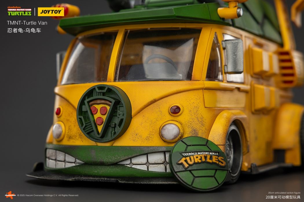 TMNT Ninja Turtles - Turtle Car & Ronnie the Nail 1/18