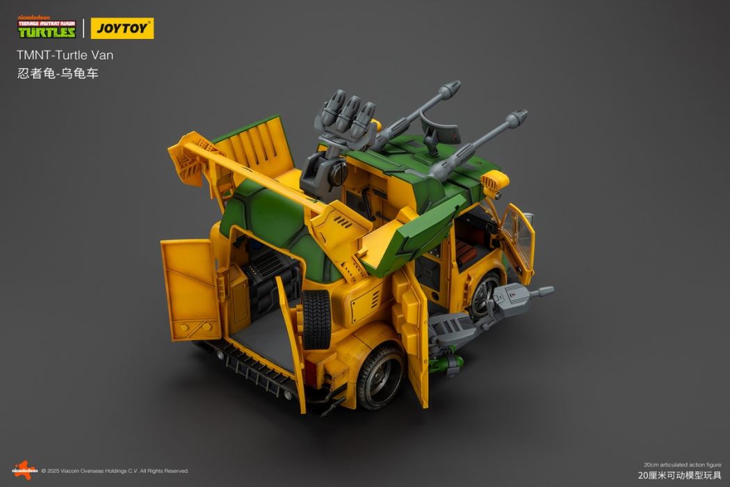 TMNT Ninja Turtles - Turtle Car & Ronnie the Nail 1/18