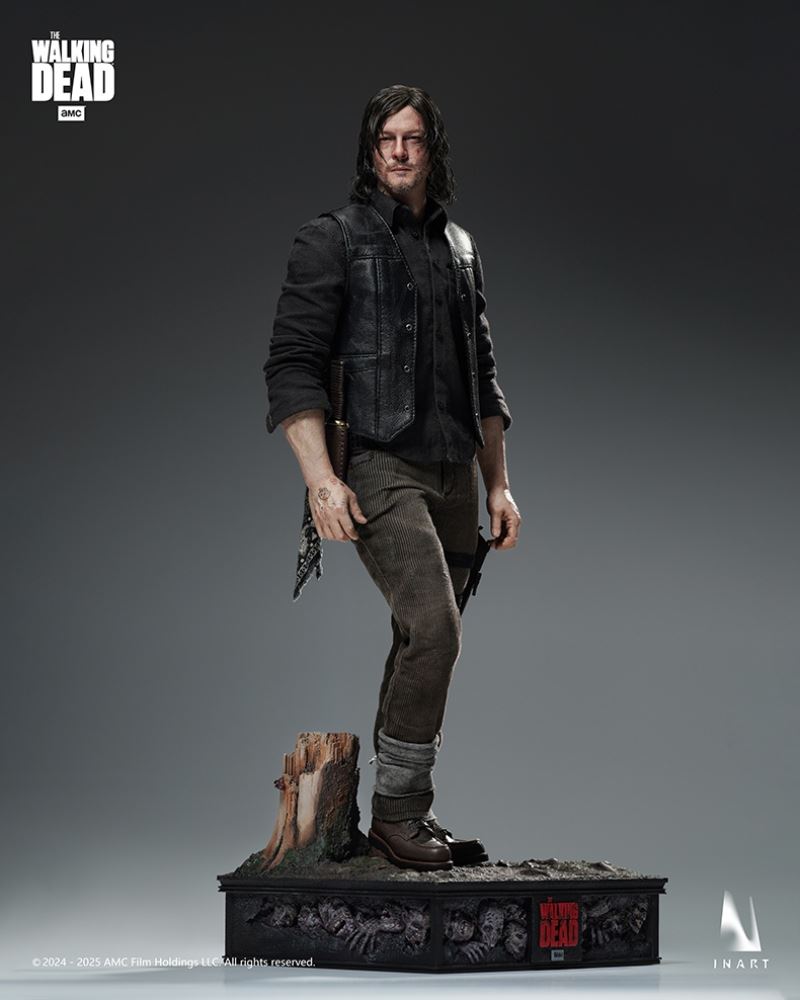 Daryl Dixon Action Figure from The Walking Dead 1/6