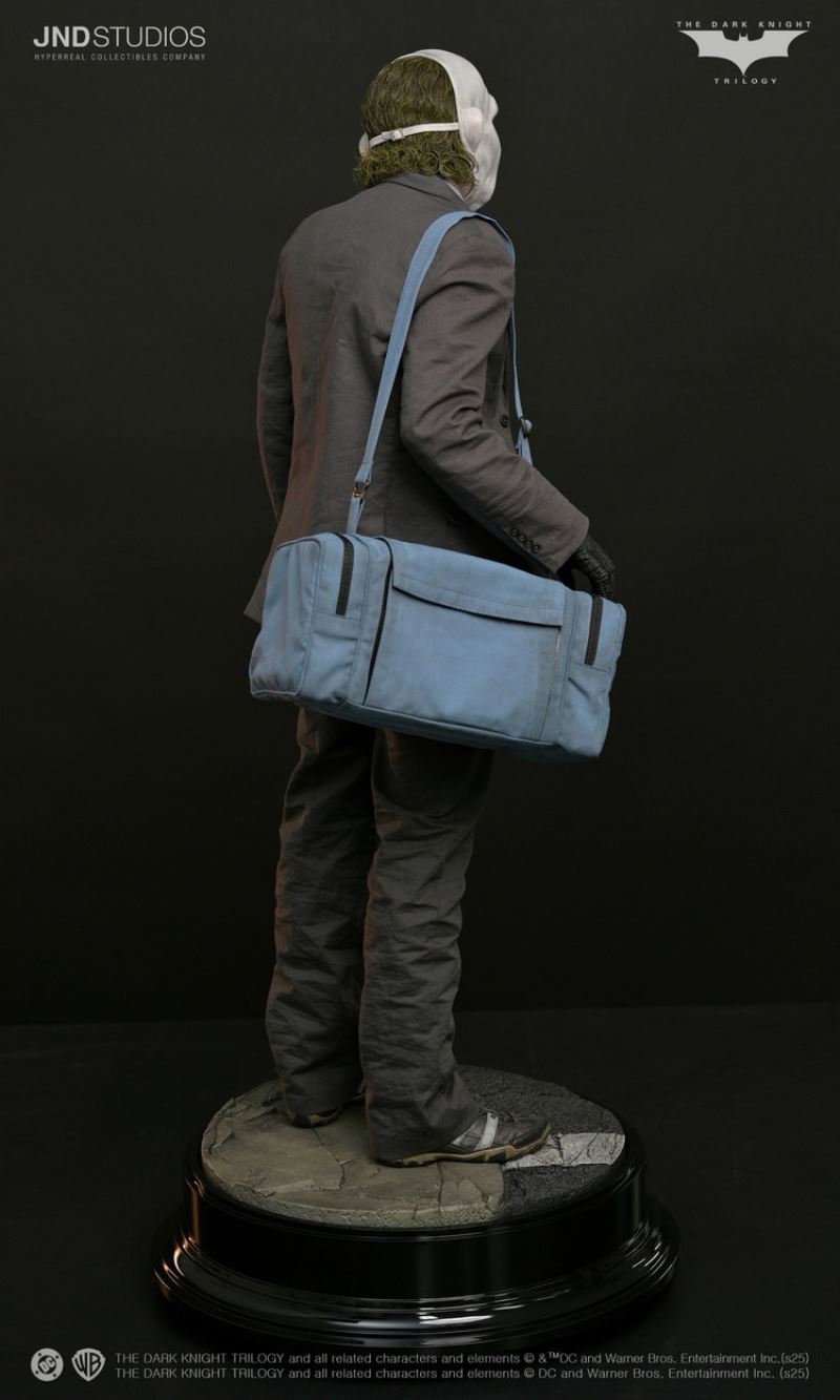 The Joker [Robber Version & Robber and Coat Version] 1/3