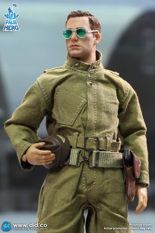 Captain Leif, a pilot of the U.S. Army Air Force in World War II 1/12