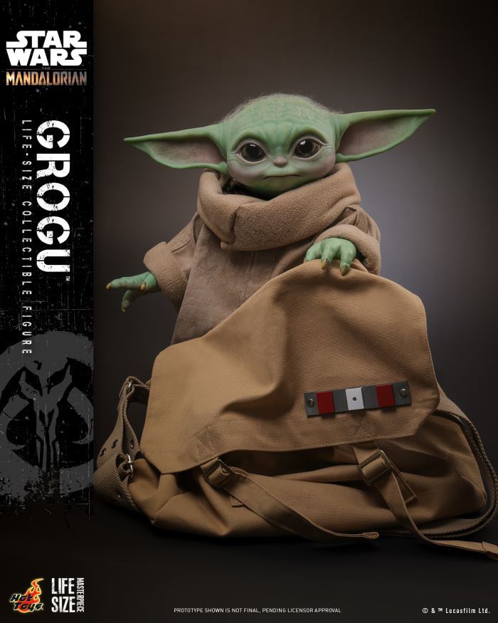 The Mandalorian 1/1 scale figure Grogu (with carrying bag)