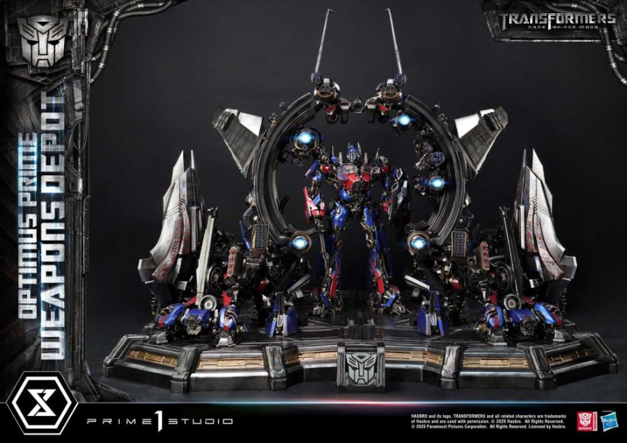 Optimus Prime Weapons Depot - Transformers: Dark of the Moon