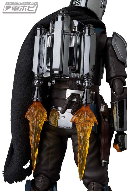 MAFEX THE MANDALORIAN CHROME Ver