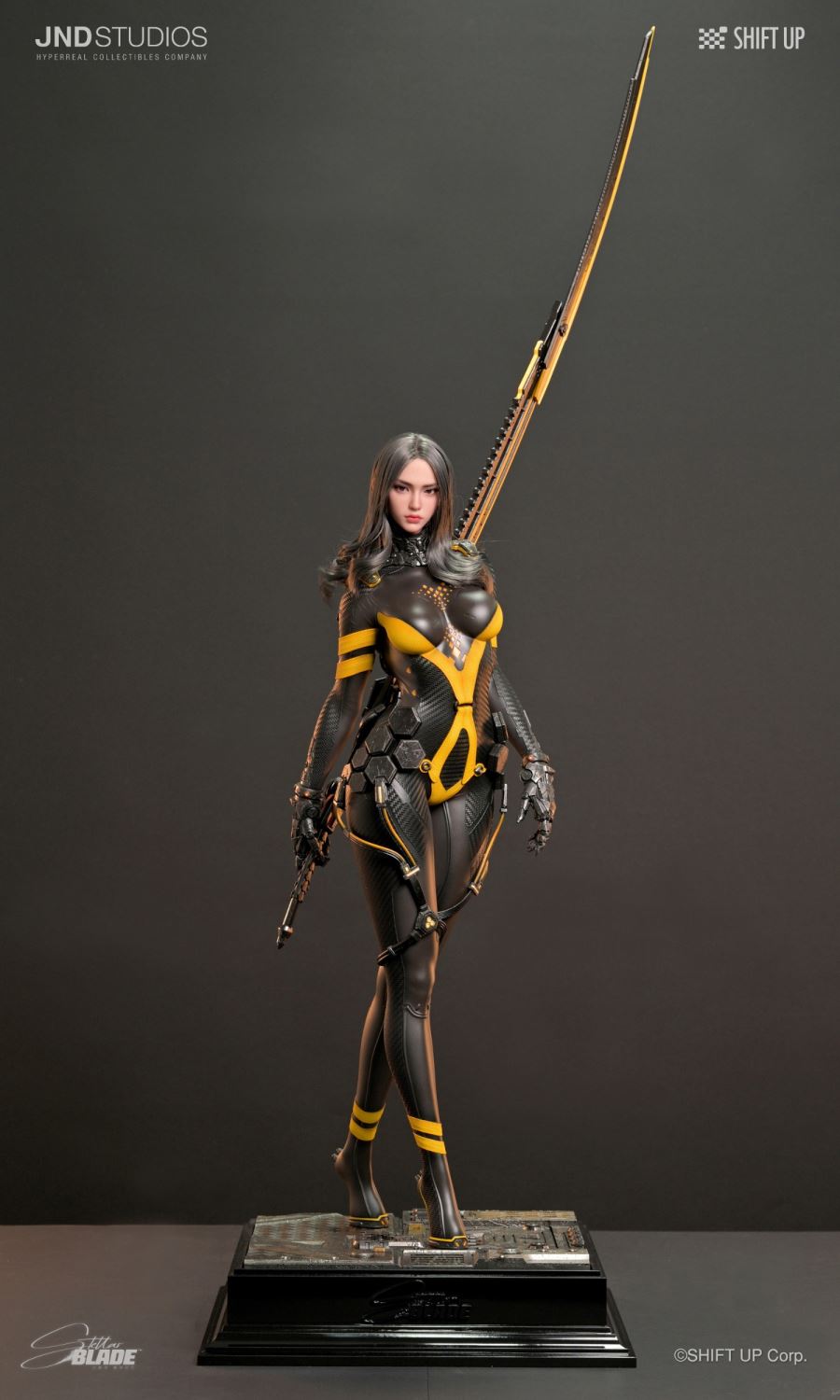 Eve & Tachy - Stellar Blade 1/3